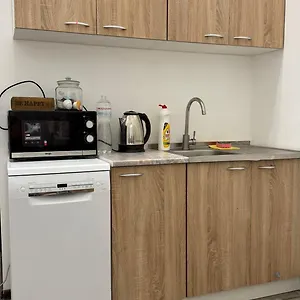 Rv Old Apartment, для зсу особые условия! Апартаменты